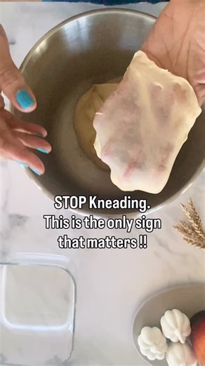 Sourdough brioche doesn’t fail in the oven — it fails in the knead. Early in kneading, the dough is chaotic: streaks of butter, rough surface, sticky hands, tearing when you stretch it. That’s not wrong — it’s what happens before gluten organizes. Each minute of kneading isn’t just mixing — it’s building a network. Gluten strands are lining up, linking, and learning how to hold gas. Too short, and the dough can’t trap air. Too weak, and brioche bakes flat, tight, or heavy. As kneading continues,