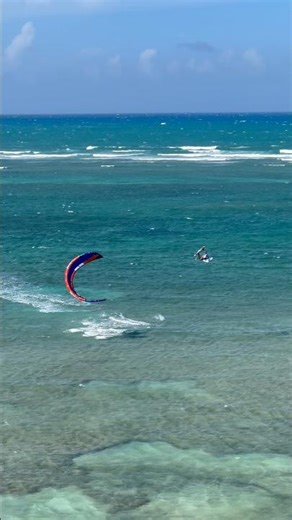 Isso foi demasiado brutal. # #kitesurfing friendlykitebuenhombre