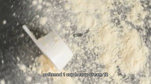 Berry Tiramisu Trifle recipe