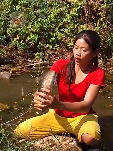 61K views · 893 reactions | Crispy Salt Grilled Fish – Primitive Cooking Style Part 1 #cooking #food #recipe #fblifestyle | Rina Adventure TV | Facebook