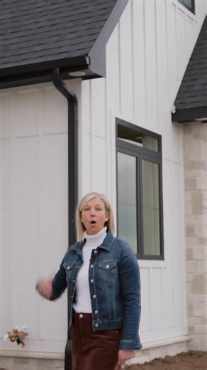 Join us for a full tour of this incredible property & custom built home! 🧡 #iowahomes #iowahomebuilder #customhomebuilder #indianolaiowa #ruralbuild #generationalfarm #legacyfarms | Claman Custom Homes