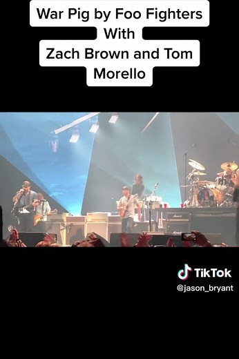 Best convert I’ve ever been too! #foofighters #davegrohl #tommorello #zachbrownband #blacksabbath #taylorhawkins #concerts
