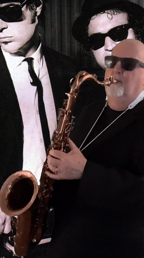The Blues Brothers - (I Got Everything I Need) Almost