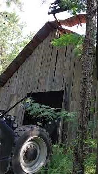 Black Lightning - takedown of barn set on Park Central Decatur