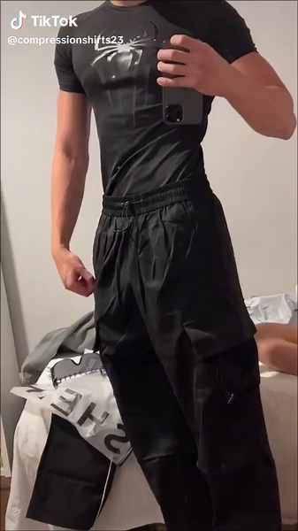 Spider-Man Compression Shirt for Heroic Gym Workouts