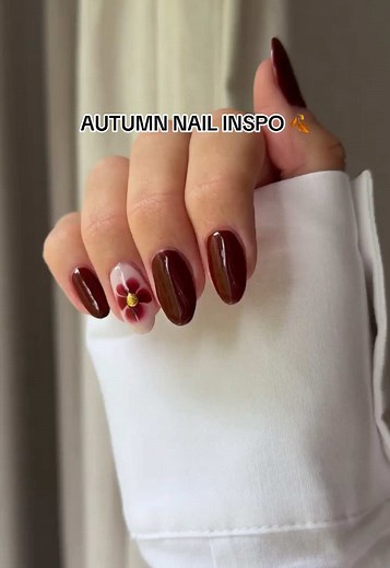 Wie gefällt euch das Nail Design? 💅🍁 Let’s Make Memories mit einem traumhaften Nail Design von @alisastk! 😍 Sie hat zwei Farben aus unserer neuen Herbstkollektion perfekt kombiniert, um einen Look zu kreieren, der genauso cozy ist wie die Jahreszeit selbst. Welche Farbe ist euer Favorit? #neonail #neonaildeutschland #herbstkollektion #herbstnägel #nailinspo #naildesign