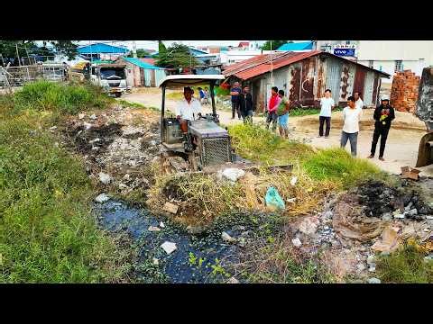 First Start New Landfill! Delete Flooded Garbage Grass Using Dozer D20P Pushing Soil with 5Ton Truck