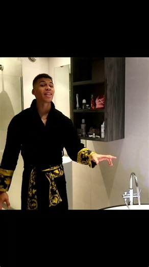 21 Flaschen DUSCHGEL Vs WHIRLPOOL 😱😂