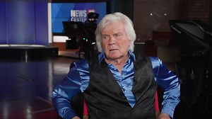 Former Hollywood heartthrob John Davidson lighting up the stage in New Hampshire