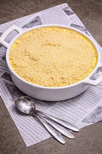 I whipped up this dessert just before iftaar yesterday to warm us up. Its a simple custard with a few added ingredients. Simple but a delicious one. Warm custard pudding Recipe and Picture @fatima_wadee Ingredients: 500ml full cream Milk 1 tsp vanilla essence 1/4 cup condensed milk (you can adjust the sweetness) 2 Tab custard powder mixed with a few Tab water 2 Tab dessert cream Biscuits of choice (I used @bakersbiscuits toppers) Method: Crush one packet of biscuits. Lay flat in pyrex. Keep a li