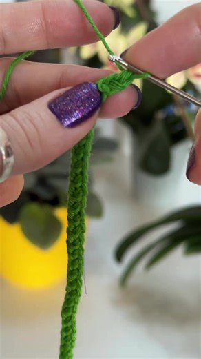 Romanian point lace cord & how to use it with a froggy harness. #crochet #irarott #irarottpattern #irarottdesigns #crochetcord #romanianpointlace #crochetamigurumi #crochetfrog #crochetanimal | IraRott Designs