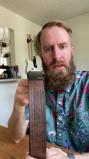 Levi's Men's Reversible Belt Review | Found it on Amazon