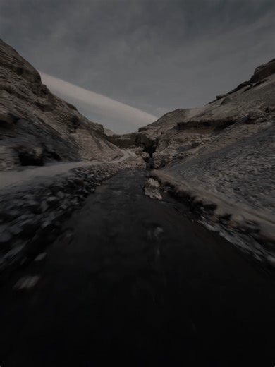 Ballando con la Morte: Un Mix Musicale di Emozioni