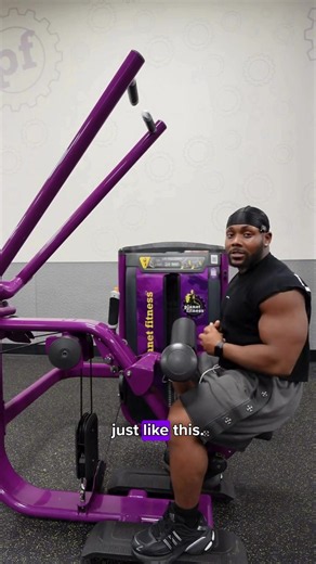 machine lat pulldown the RIGHT way💪🔥 #planetfitness | Seated Cable Row