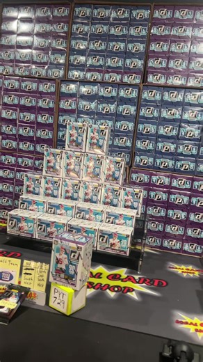 Exciting Sports Cards Unboxing - Pulling Downtowns