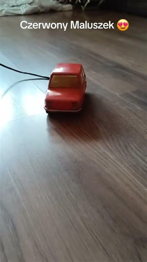 Fiat 126p PRL #starezabawki #zabawkiprl #fiat126p #oldtoys #oldcars #video #viral #dc #vintage #old