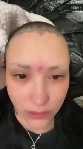 Beauty Makeup Tutorials | What do you think 🤔 Follow @fashionnbeaute Credits @ Unknown • • #nyx #specialeffectsmakeup #inssta_makeup #flawlessdolls #melformakeup... | Instagram