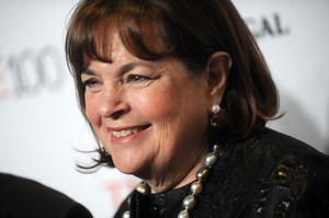 Ina Garten Returns to Instagram With This Decadent Peach Pie Recipe
