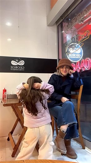 ‎کایرا امیری|مادر و دختر‎ on Instagram‎: "وای قر آخرشووو🤣🤣 ٫ ٫ ٫ ٫ ٫ ٫ ٫ ٫ #دنس #ترند #dance"‎