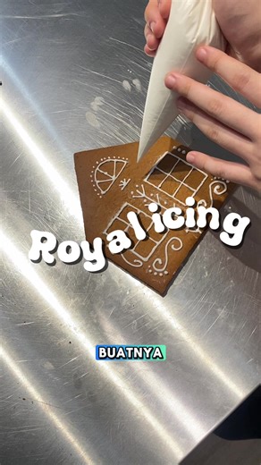 Bikin icing sugar sendiri di rumah ternyata gampang banget! ☺️ Cuma butuh bahan simpel, hasilnya halus dan siap dipakai buat dekor kue favorit 😍 Yuk cobain versi homemade ala Miss Bake 💕 #missbake #indobake #bakingrumahan #icinggula #fyp