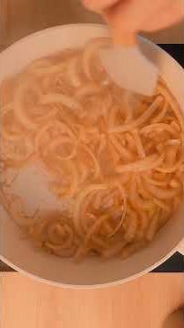 Transform your steak and onions with a delicious wine sauce