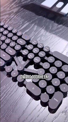 Nooit meer kruimels in je toetsenbord dankij het Curiosity Keyboard #ces #keyboard