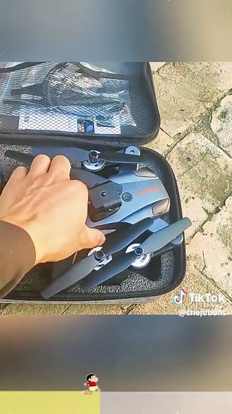 Unmanned aerial vehicles GPS professional aerial photography fan adult remote control #drone #boy #toy