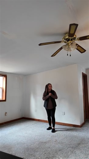 30 reactions · 7 comments | Even after a home is listed, the work doesn’t stop. We got some feedback and are taking action to make updates and get my sellers’ home SOLD ✨ I don’t just list and leave — I stay involved and make sure things actually get done… even if it means rolling up my sleeves myself  #realtorinreallife #takingaction #feedbacktoresults #showreadymode #makingithappen #rugdoctor #oxiclean | Samantha Lee | Facebook