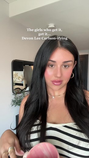 Understanding the Devon Lee Carlson Effect on Style