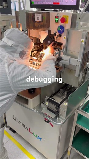 LED Wire Bonding Machine Debugging #led #ledlampbeads #ledchip #wirebonding #ledmanufacturing