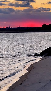 962 reactions · 69 shares | Sunset in Salisbury, Massachusetts #sunset #sunsetlovers #SunsetViews | Stephen Rideout | Facebook