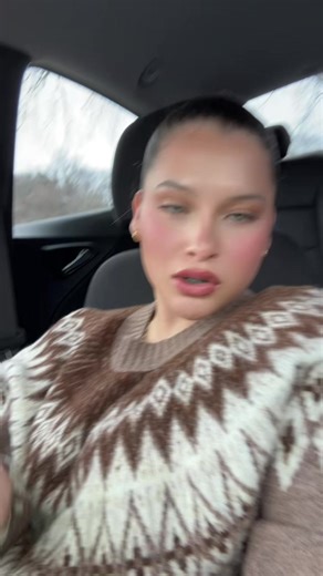 Vic 🇬🇹 (@vicdabarbie)’s videos with We Can't Stop - Miley Cyrus