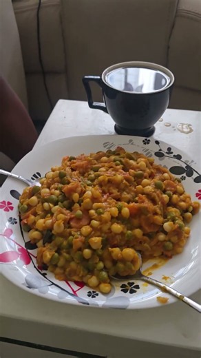 A Simple African Breakfast to Start the Day ☕🌽🎃