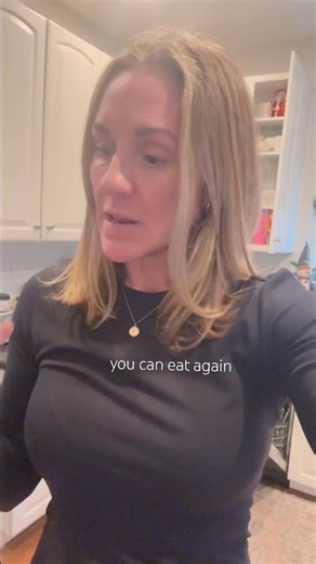 Why Popcorn Is My Go-To Snack (High Volume, High Fiber & Midlife Friendly)