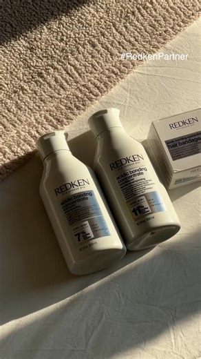 NEW! Redken Acidic Bonding Concentrate Hair Bandage Balm. Strength repair for split ends in 1 use.✨ | Redken