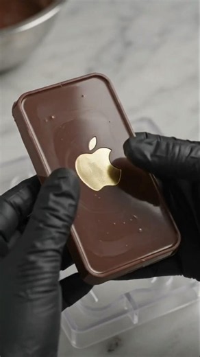 I phone chocolate 🍫😳 #chocolate #video