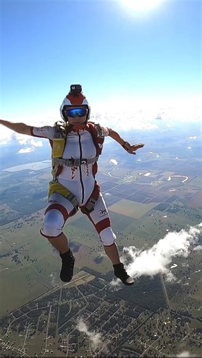 Anais Zanotti | Plant-Based Metabolic Coach for Women 40+ | 𝐀𝐧𝐝 𝐰𝐞’𝐫𝐞 𝐛𝐚𝐜𝐤 𝐢𝐧 𝐭𝐡𝐞 𝐚𝐢𝐫! ✈️💫 After moving from Miami, my husband and I hadn’t been jumping much I started prioritizing work over... | Instagram