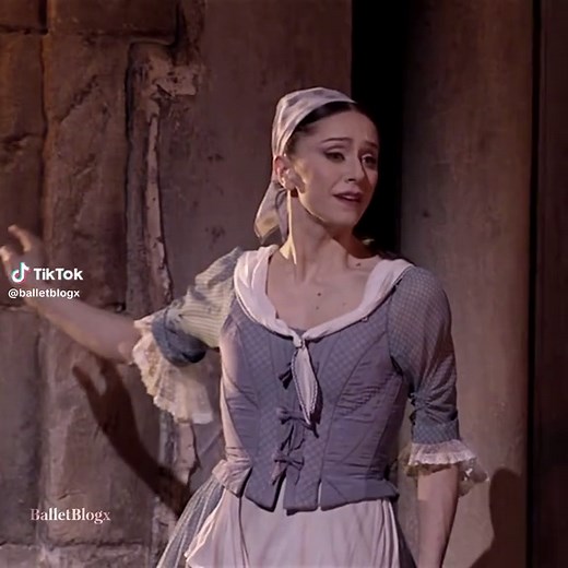 Cinderella Ballet Performance at Royal Opera House