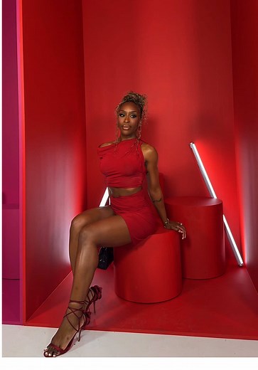 Embracing Dark Skin: Celebrating Chocolate Beauty