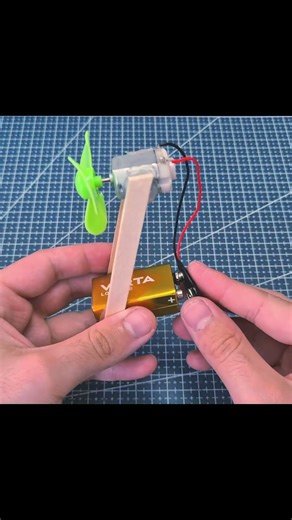 DIY Mini Cooling Fan Hack 🌬️ Simple but Powerful #shorts