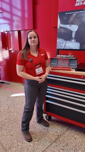 5.1K views · 534 reactions | Emma showing the new sockets coming from @milwaukeetool. I love the square sockets. I wasn’t sure about them at first but once I started using them I like them a lot they don’t roll anywhere ever 藍 | Enright Automotive | Facebook