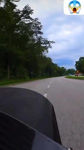 Kawazaki z1000 vs police👮‍♂️🚨😱 #kawazaki #z1000 #police #italia #franca #germania #hotrace @followers | Fast motorcycle