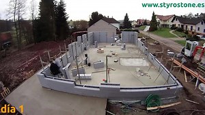 1.7M views · 18 reactions | The speed build of #StyroStone #ICF for #Passivehouse #LowEnergyHouse #ZeroEnergyHouse #NearlyZeroEnergyBuildings #NZEB #Selfbuild #DIY Visit us www.styrostone.com www.styrostone.co.uk www.styrostone.de www.styrostone.fr www.styrostone.es | Styro Stone | Facebook