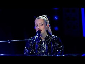 Angèle - Taxi (Live) - Le Grand Studio RTL