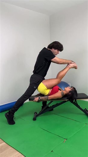 The Stretch Master🕵️‍♂️ on Instagram: "Doctors Endorsed DEEP Stretch for Maximum Flexibility 👨‍⚕️ #authentic"