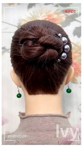 138K views · 689 reactions | Elegant & Easy Updo Tutorial | Perfect for Any Occasion! #updo #hairstyle #hairtutorial | Ivy hairclips | Facebook