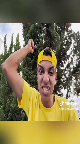 Eppie Vickof no TikTok