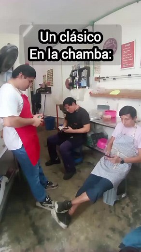 El patrón de Fratelli Pizza no permite flojear
