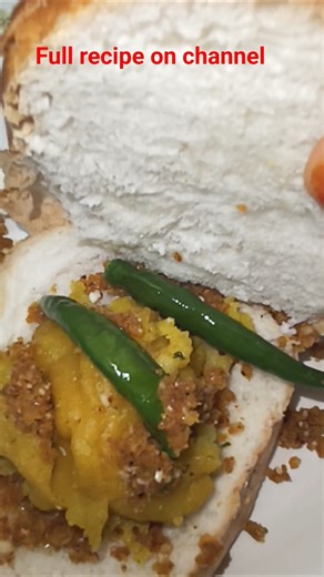 MUMBAI ka VADA PAV #shorts #vadapav #wadapav #vadapavrecipe #streetfood #snacks #minivibes
