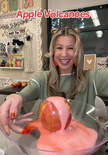 Our favorite fall science experiment; apple volcanoes 🍎🌋 we always erupt with excitement over this!! You can also try it with pumpkins, too 🎃👩🏼‍🔬 #teachersoftiktok #science #scienceexperiment #teachertok